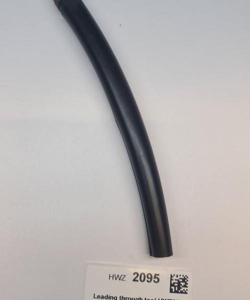 HWZ2095 Leading through tool